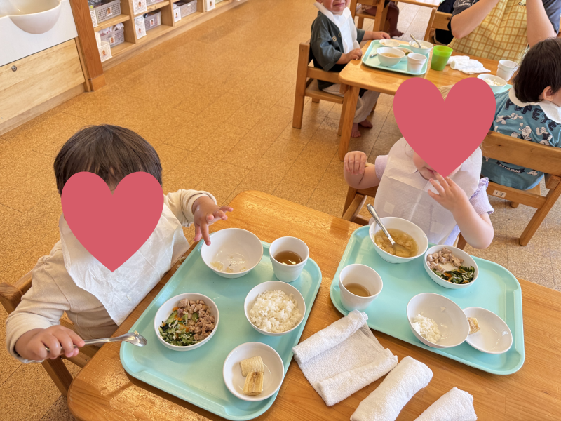 紙エプロンのサブスク始めました