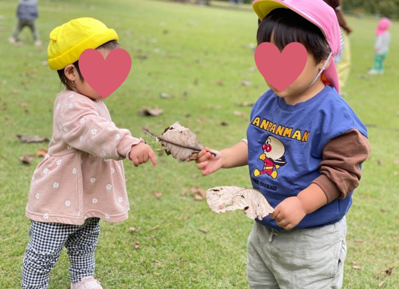 ０・１歳児でお散歩