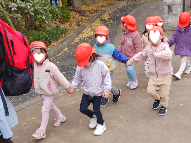 ちゅうりっぷ組（3歳児）戸外探索