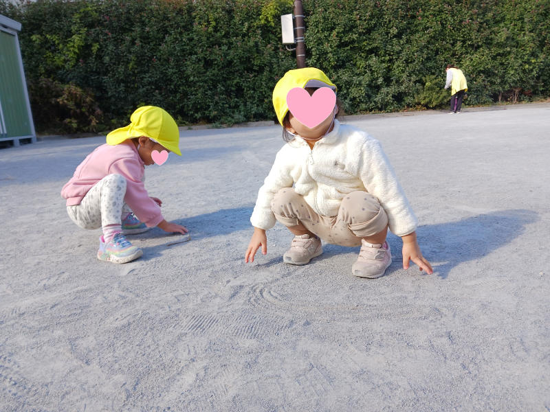 たんぽぽ組　公園で元気いっぱい！