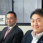 M部長、T部長♪カメラ目線です