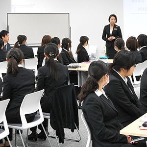 新入社員研修（入社前・フォローアップ）